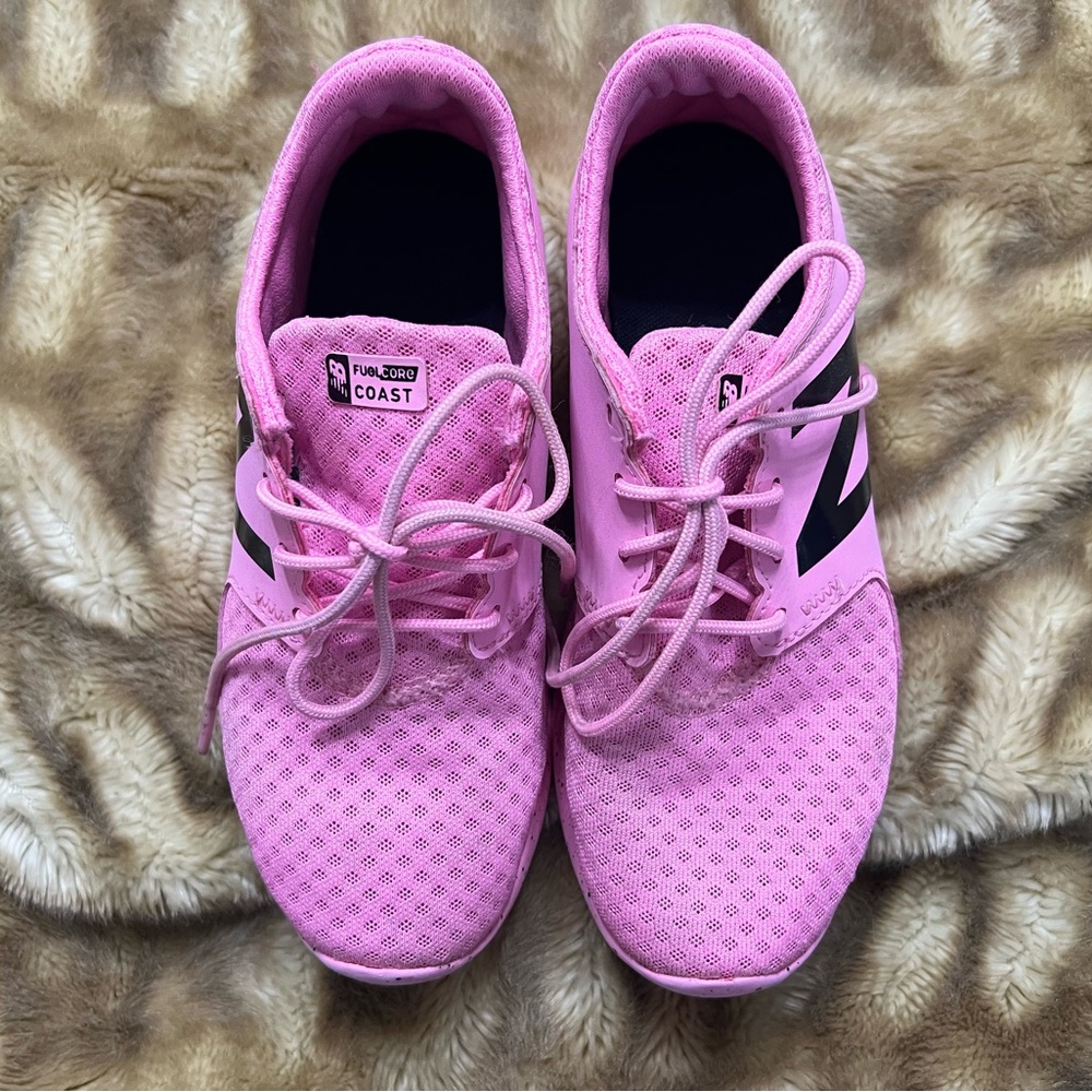 New balance girls size 2.5